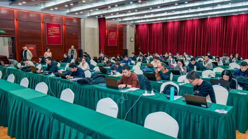 内页编写_副本.jpg 内页编写_副本.jpg