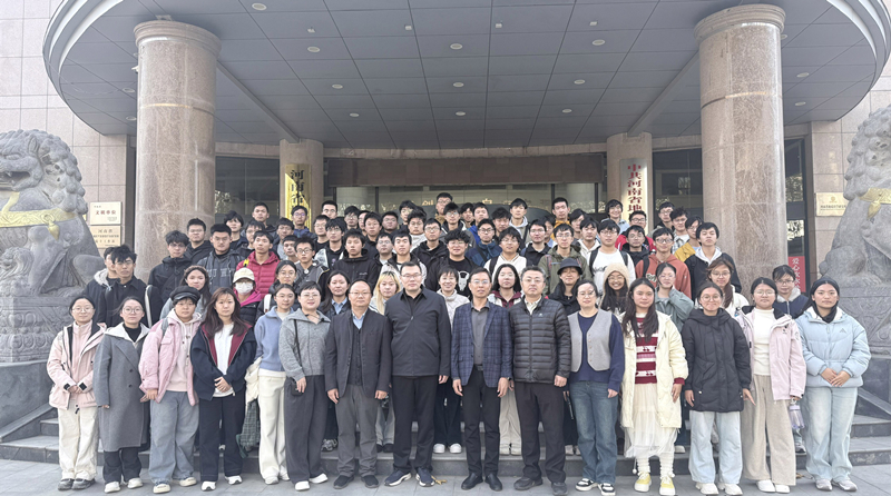 师生及院人员合影2_副本 师生及院人员合影2_副本